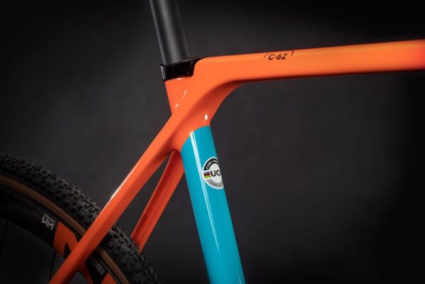 Cube Cross Race C:62 SLT blue´n´redfading