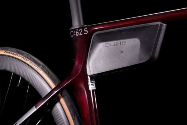 Cube Agree C:62 SLT liquidred´n´carbon