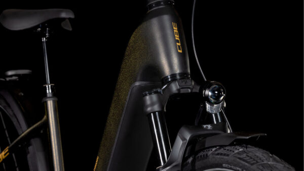 Cube Kathmandu Hybrid SLT Easy Entry 800 golddust´n´black