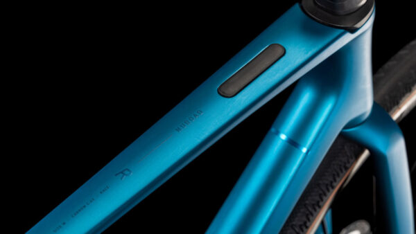 Cube Nuroad C:62 Race mineralteal´n´blue